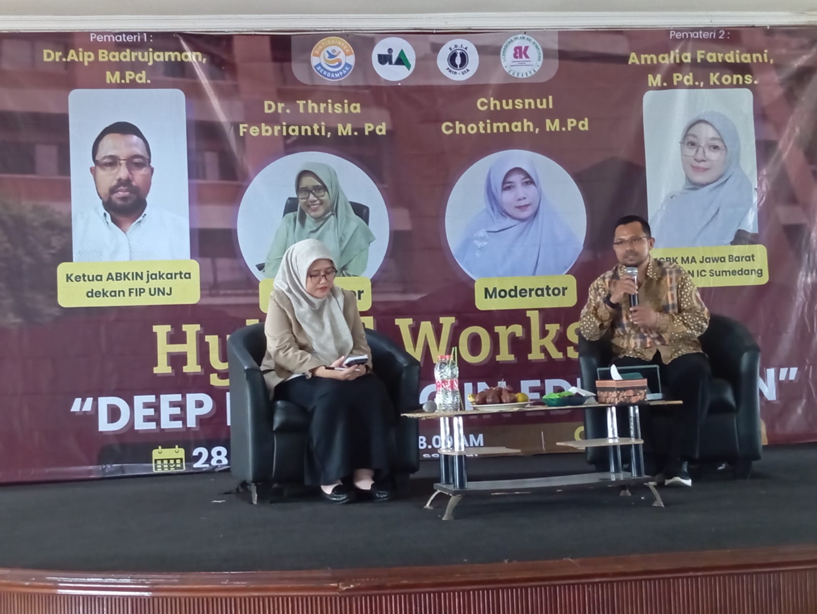 Worksop FKIP UIA: Menyoal Deep Learning, Menepis Ganti Menteri Pendidikan Ganti Kurikulum