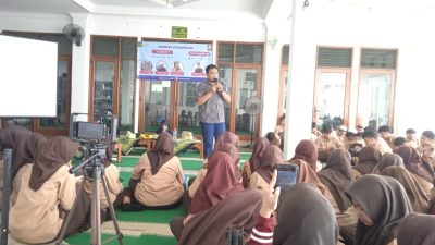 PJMI-UIA Selenggarakan Pelatihan Jurnalistik di MA Nurussaadah Jakarta